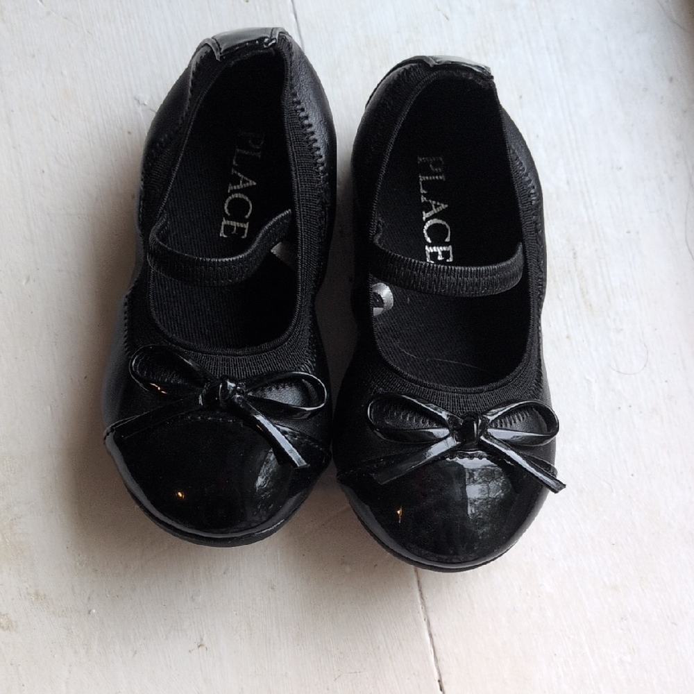Place Shiny Black Kids Dress Shoes